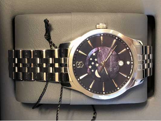 Victorinox moon sale phase watch