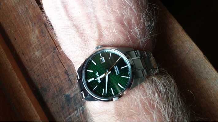 Seiko Presage Sharp Edged | Automatic | Green Dial | Stainless Steel  SPB169J1 - First Class Watches™ AUS